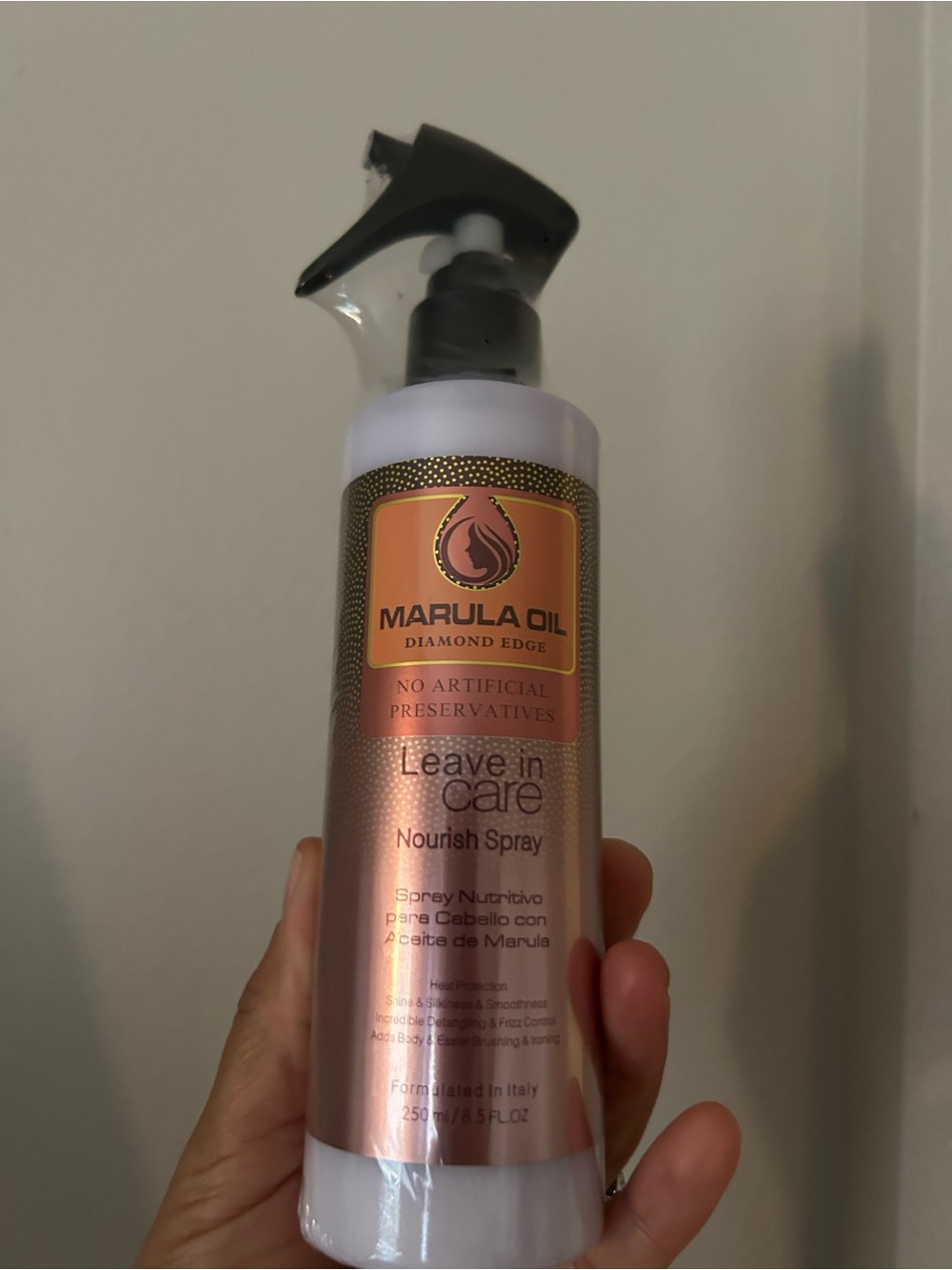Leave In Care Nourish Spray - new